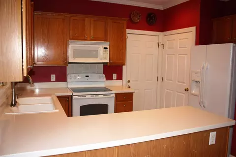 908 Cedar Downs Dr, Raleigh, NC 27607 photo 9