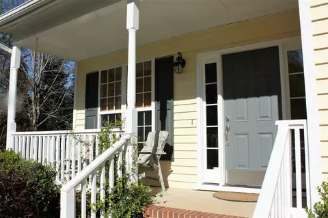 908 Cedar Downs Dr, Raleigh, NC 27607 photo 2