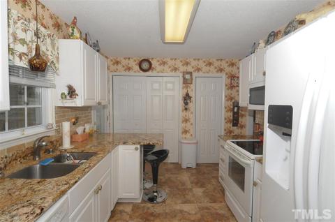 11336 Old Stage Rd, Willow Spring, NC 27592 photo 14