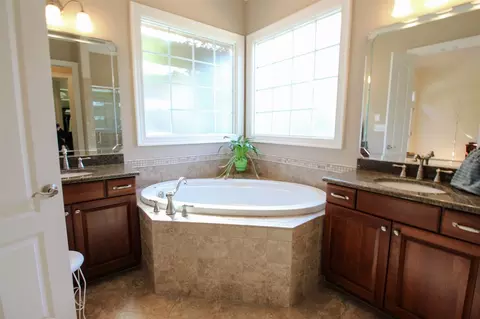 105 Forest View Pl, Durham, NC 27713 photo 11