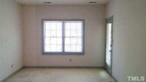 113 Danforth Dr, Cary, NC 27511 photo 4