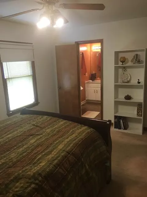 102 Sunset Dr, Dunn, NC 28334 photo 9