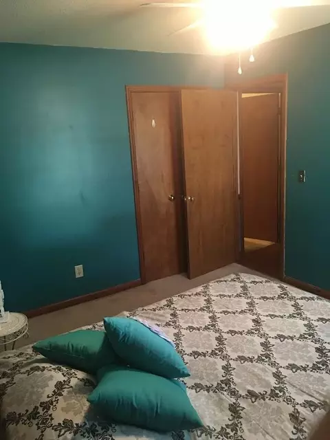 102 Sunset Dr, Dunn, NC 28334 photo 8