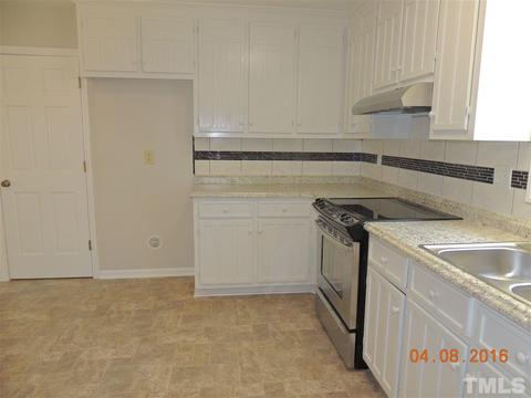1906 Leonard Dr, Durham, NC 27703 photo 5