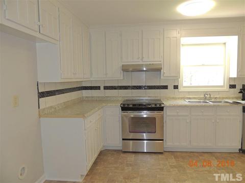 1906 Leonard Dr, Durham, NC 27703 photo 4