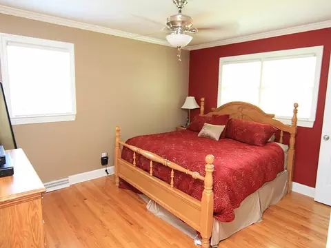 4633 Bennett Memorial Rd, Durham, NC 27705 photo 9