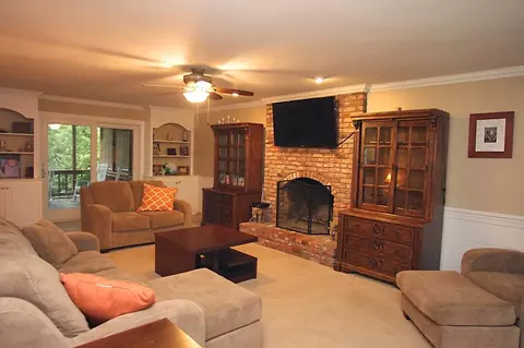 6512 Valley Estates Dr, Raleigh, NC 27612 photo 2