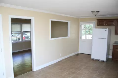 126 Dwight St, Micro, NC 27555 photo 9