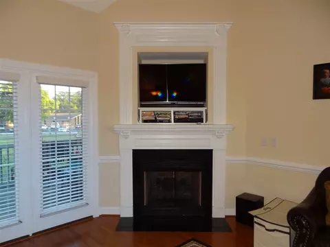 908 Willow Leaf Ct, Dunn, NC 28334 photo 9