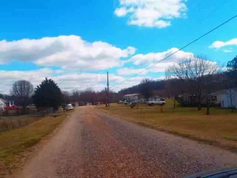 131 Thomas Rock Rd, Harmony, NC 28634 photo 3
