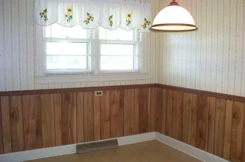 701 Old Post Rd, Erwin, NC 28339 photo 5