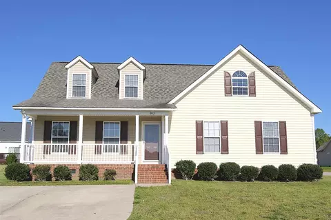 303 Tralee Dr, Smithfield, NC 27577 photo 2