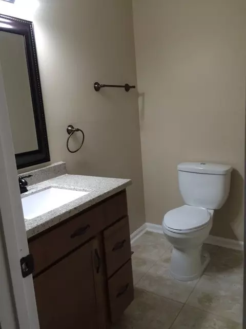 918 Valetta Rd, Durham, NC 27712 photo 11