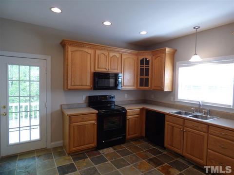 242 Coaster Ct, Angier, NC 27501 photo 12