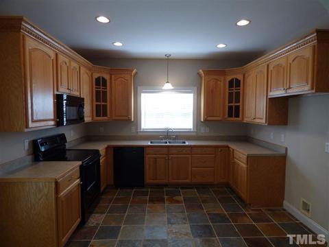 242 Coaster Ct, Angier, NC 27501 photo 11