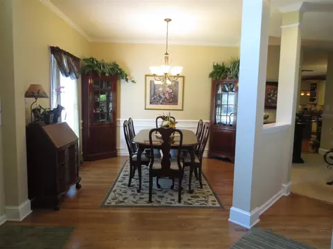 108 Mcnaughton Ct, Garner, NC 27529 photo 2