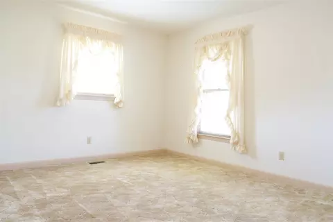8355 Nc 27 Hwy, Coats, NC 27521 photo 18