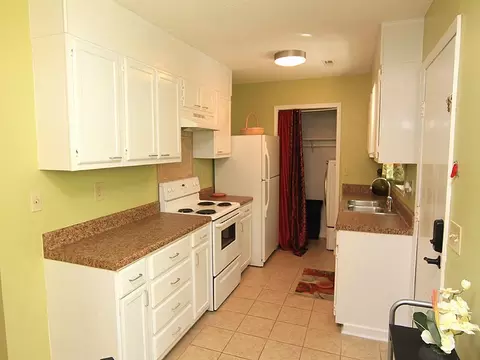 5 Bluebell Ct, Durham, NC 27713 photo 4