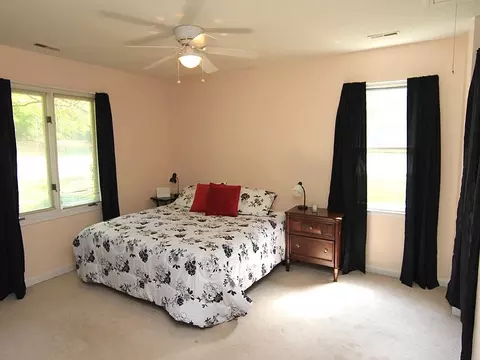 5 Bluebell Ct, Durham, NC 27713 photo 7