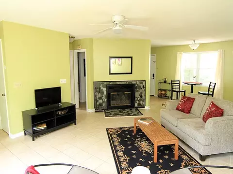 5 Bluebell Ct, Durham, NC 27713 photo 2