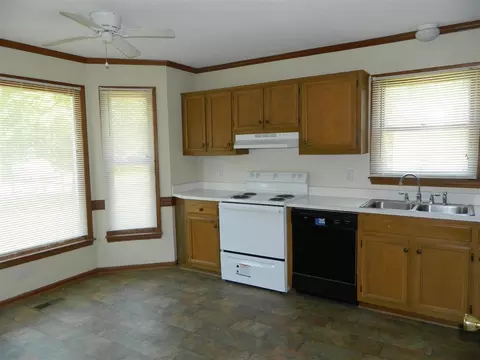 82 E Boxley Dr, Wendell, NC 27591 photo 2