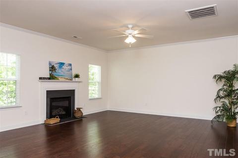 133 Sutton Springs Dr, Garner, NC 27529 photo 9