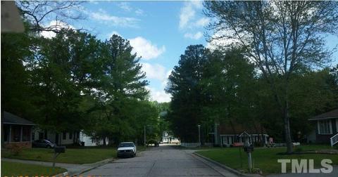 609 N Sumner St, Selma, NC 27576 photo 7