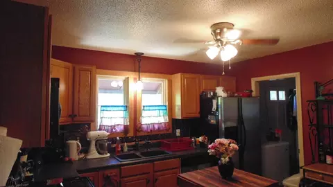 208 Laurel Cir, Smithfield, NC 27577 photo 9