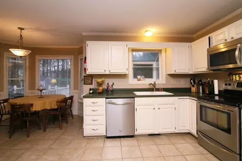 1104 Hadrian Dr, Garner, NC 27529 photo 8
