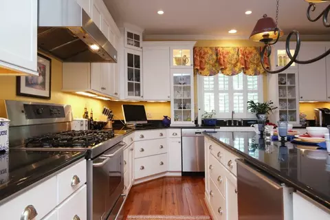 1107 Marlowe Rd, Raleigh, NC 27609 photo 9