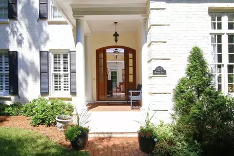 1107 Marlowe Rd, Raleigh, NC 27609 photo 2