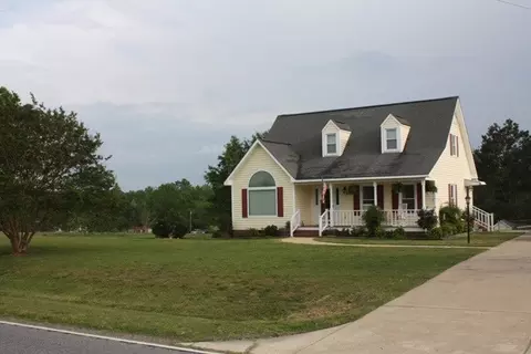 1173 Byrdtown Rd, Benson, NC 27504 photo 1