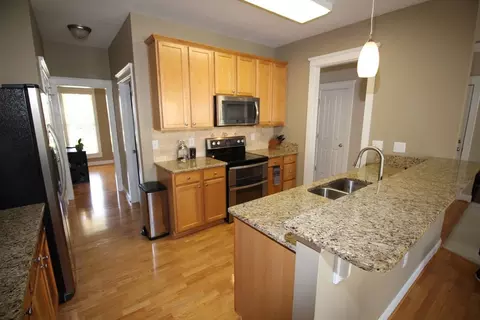 119 Bridgegate Dr, Cary, NC 27519 photo 5
