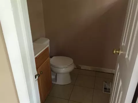 824 Waring St, Durham, NC 27704 photo 7