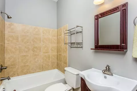910 E Jones St, Raleigh, NC 27601 photo 18