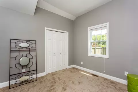 910 E Jones St, Raleigh, NC 27601 photo 17