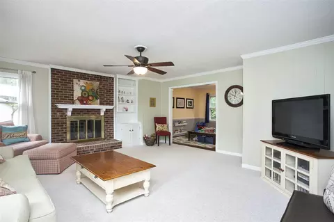 308 Fairfield Ln, Cary, NC 27511 photo 2
