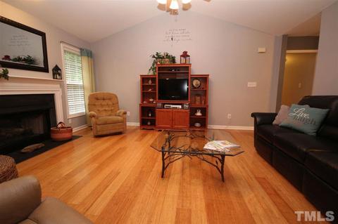 3 Bluffside Ct, Durham, NC 27712 photo 4