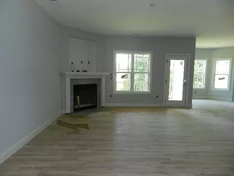 111 Candlenut Ln, Smithfield, NC 27577 photo 4