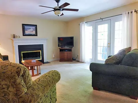 4807 Sinclair Dr, Raleigh, NC 27616 photo 3