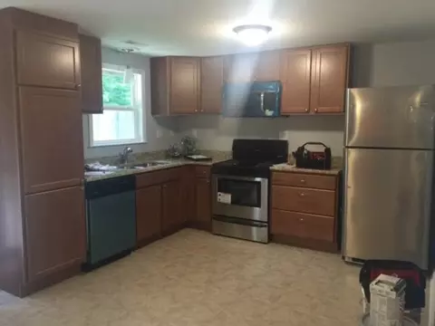 810 Lakeview Rd, Durham, NC 27712 photo 4