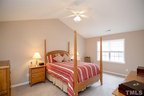 819 Glory Pond Ct, Willow Spring, NC 27592 photo 19