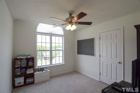 819 Glory Pond Ct, Willow Spring, NC 27592 photo 16