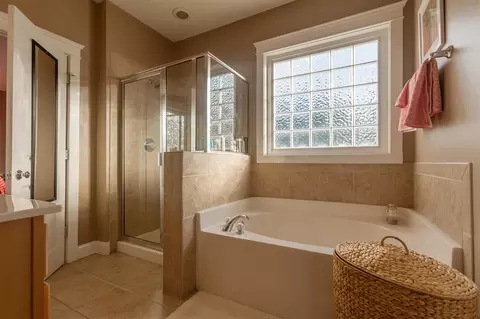 306 Frontgate Dr, Cary, NC 27519 photo 16