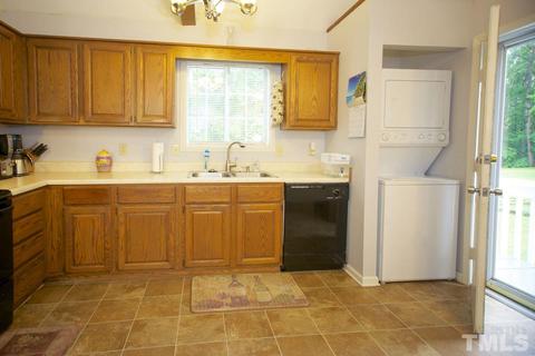 106 Spring St, Durham, NC 27703 photo 12