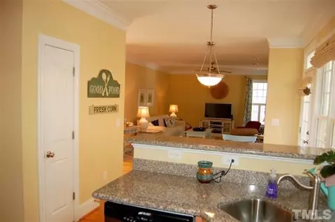 616 Continental Dr, Durham, NC 27712 photo 6