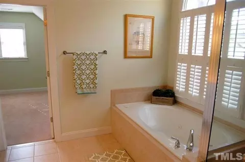 616 Continental Dr, Durham, NC 27712 photo 17