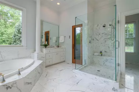 106 Devonbrook Ln, Cary, NC 27518 photo 13