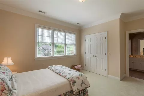 106 Devonbrook Ln, Cary, NC 27518 photo 16