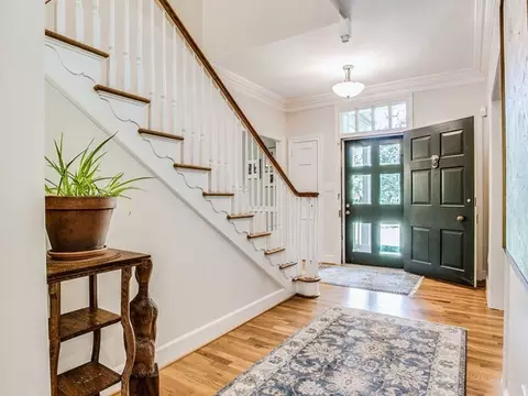 3 Iris Ln, Chapel Hill, NC 27514 photo 4